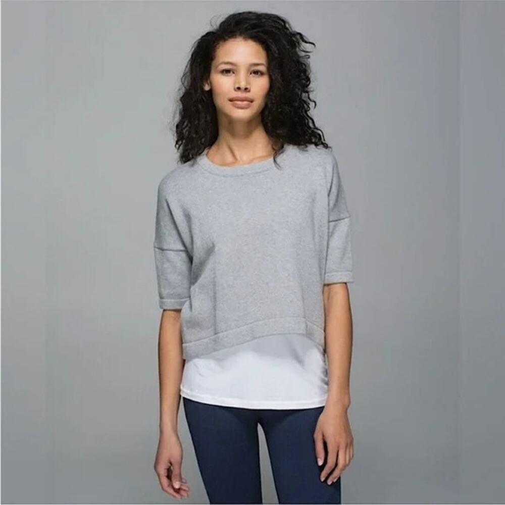 LULULEMON Bhakti Reality Short Sleeve Cropped Sweater Gray Size 8 Knit Athletic